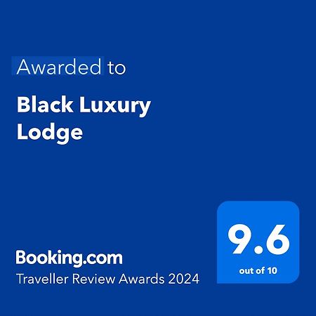 Black Luxury Lodge 블레넘 외부 사진